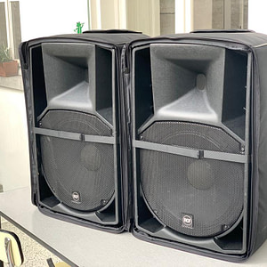 RCF ART745A mk4 Luidsprekers + statieven set