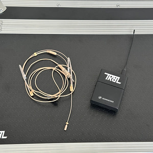 Sennheiser EW-D Headset Mics
